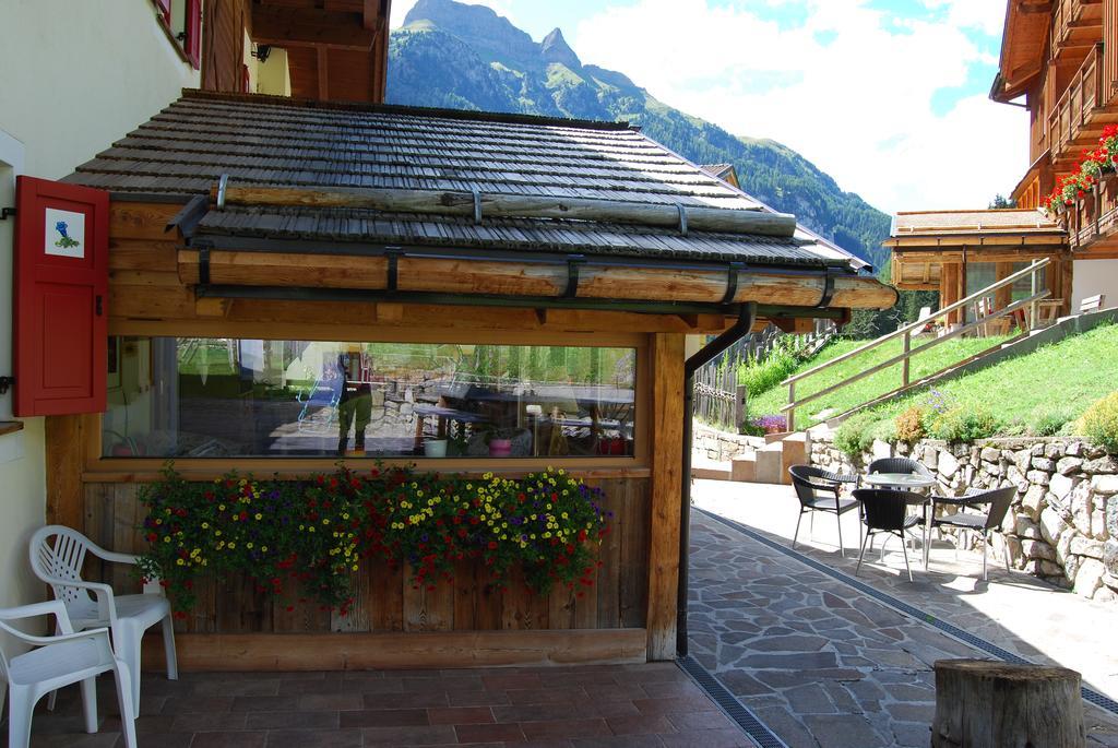 Appartamenti Chalet Orchidea 卡纳泽伊 外观 照片