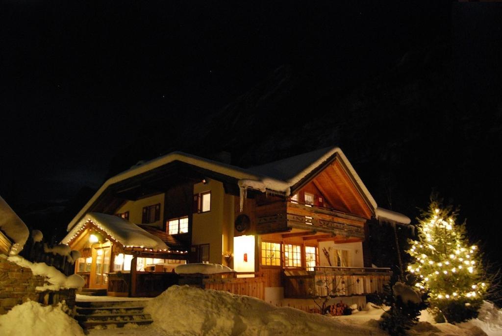 Appartamenti Chalet Orchidea 卡纳泽伊 外观 照片